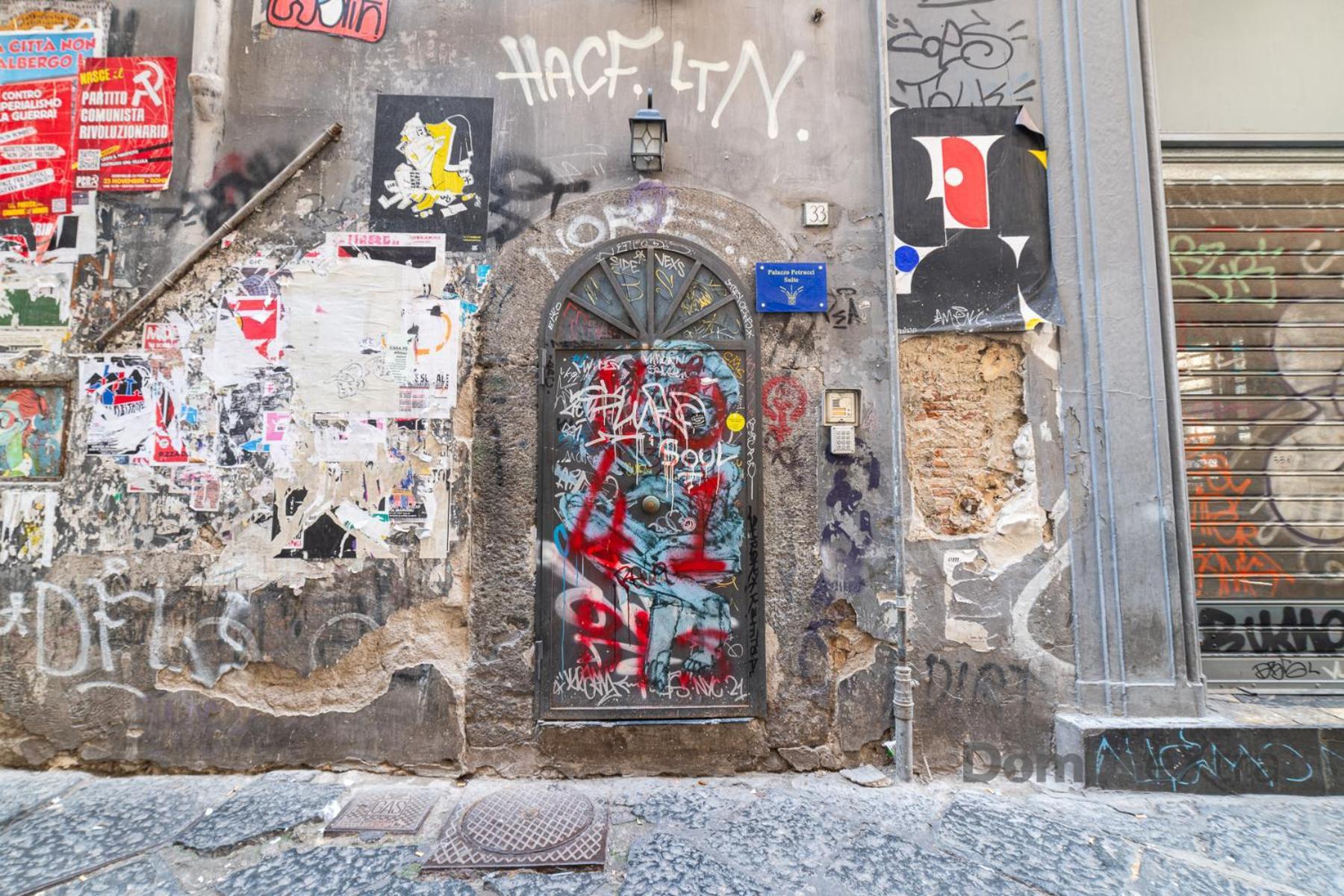 Piazza San Domenico Suite By Domusextra Naples Luaran gambar