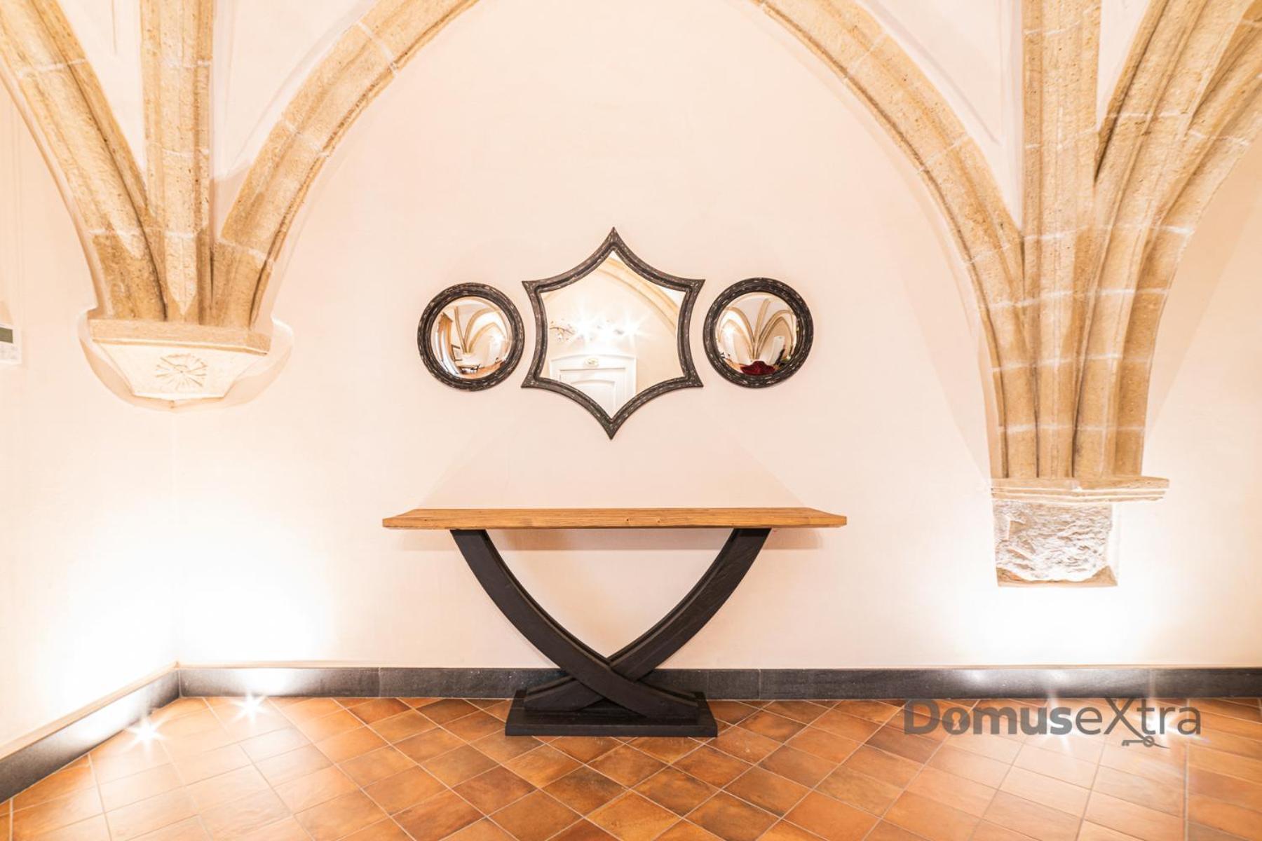 Piazza San Domenico Suite By Domusextra Naples Luaran gambar