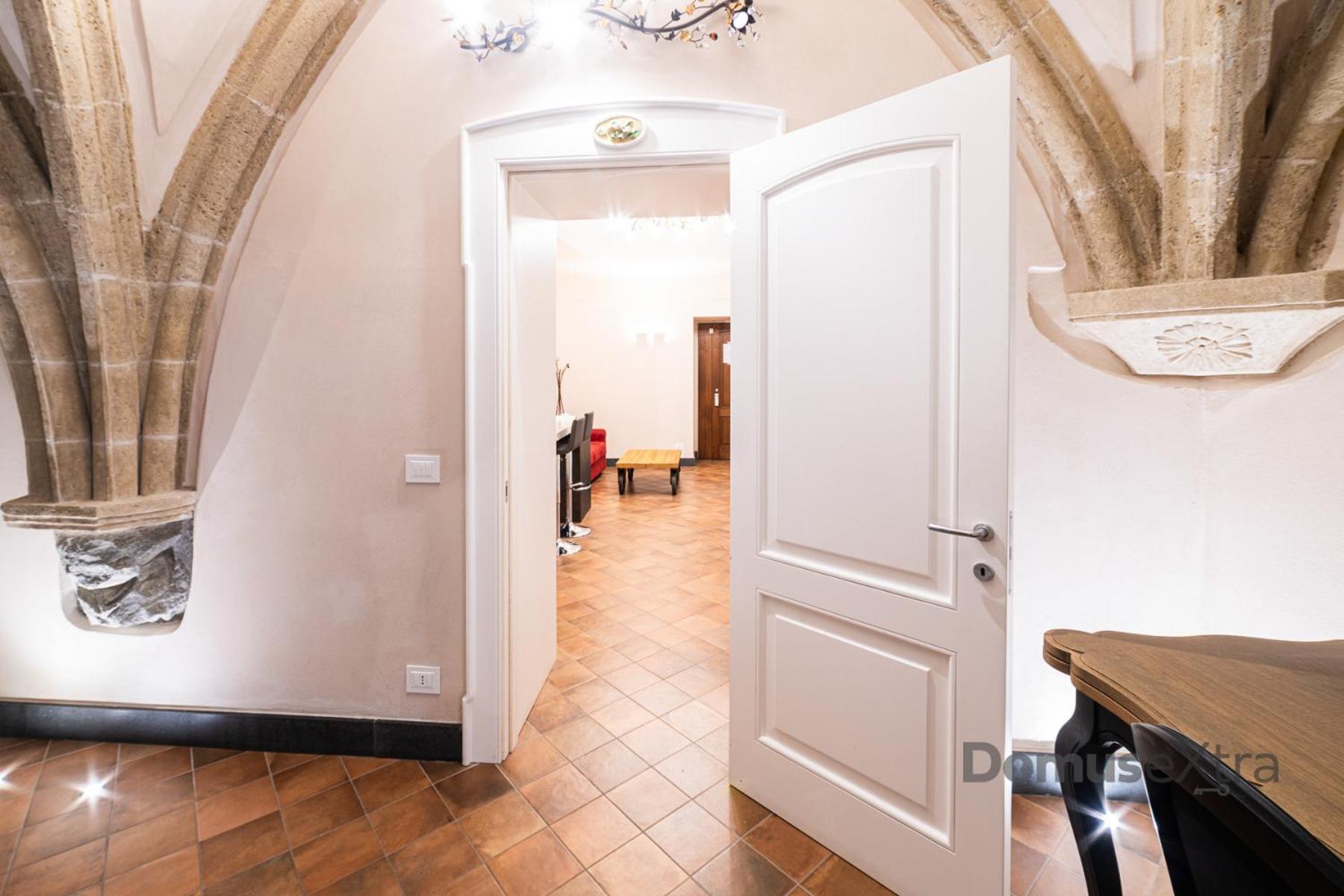 Piazza San Domenico Suite By Domusextra Naples Luaran gambar